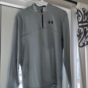 Quarter zip up